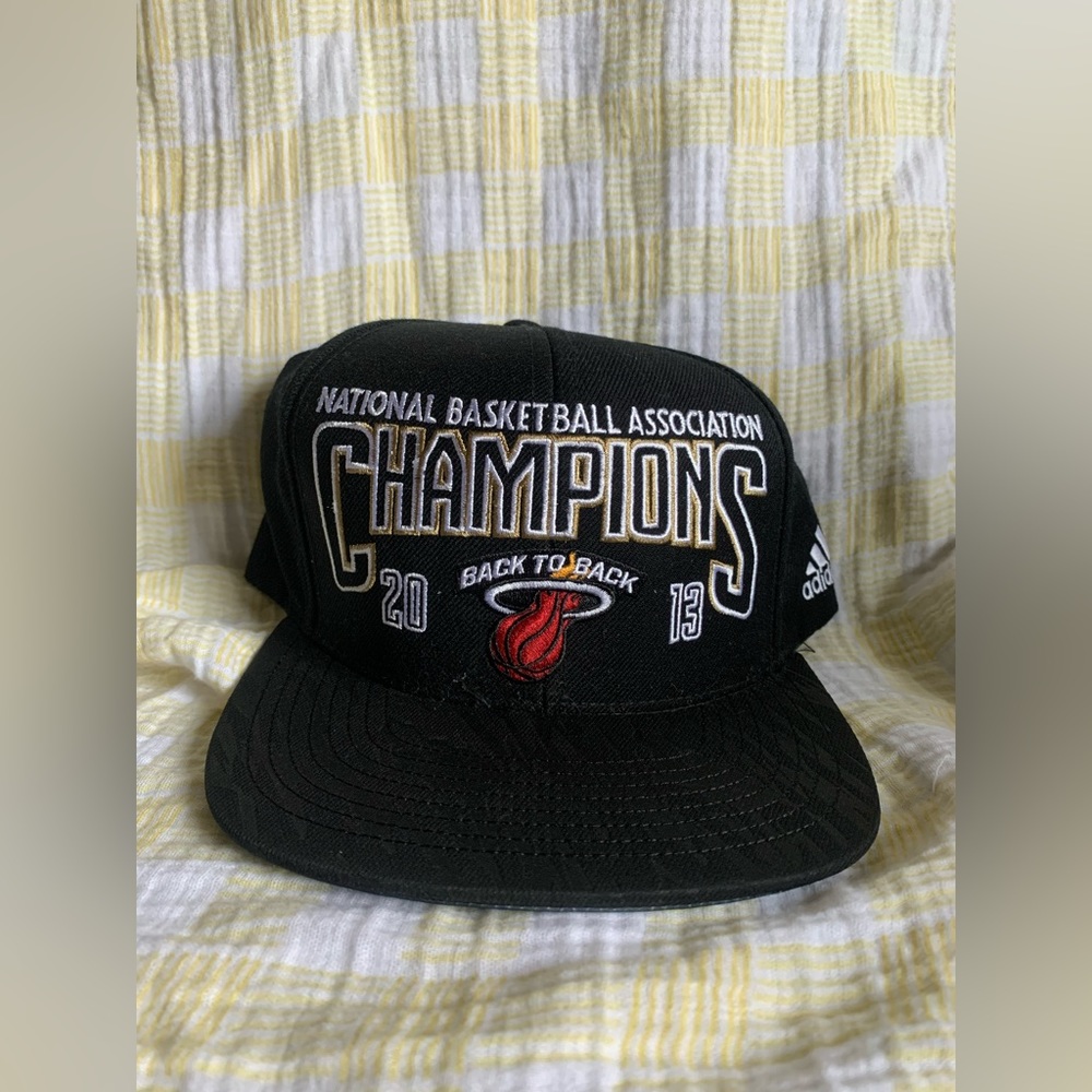 Adidas NBA Miami Heat Basketball Cap 2013 Back To Back Champions